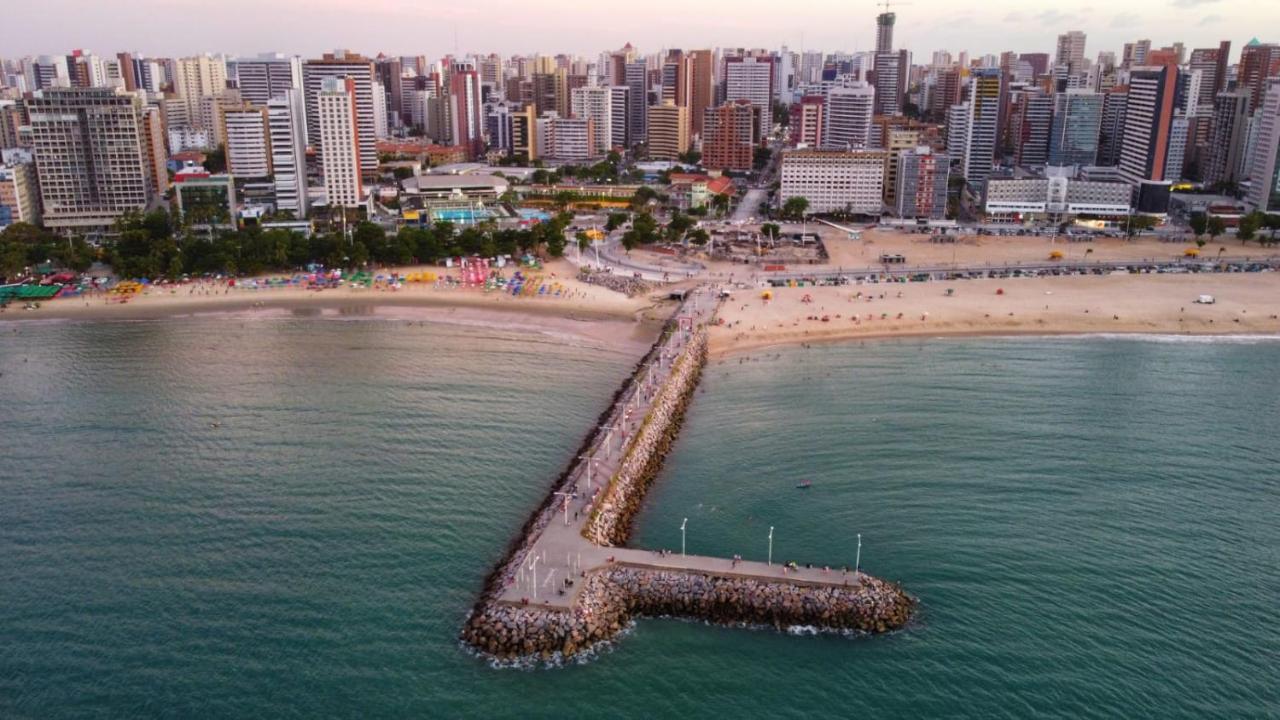 Beira Mar Meireles A Um Passo Do Mar フォルタレザ エクステリア 写真